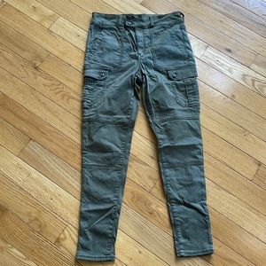 American Eagle Cargo Pants!